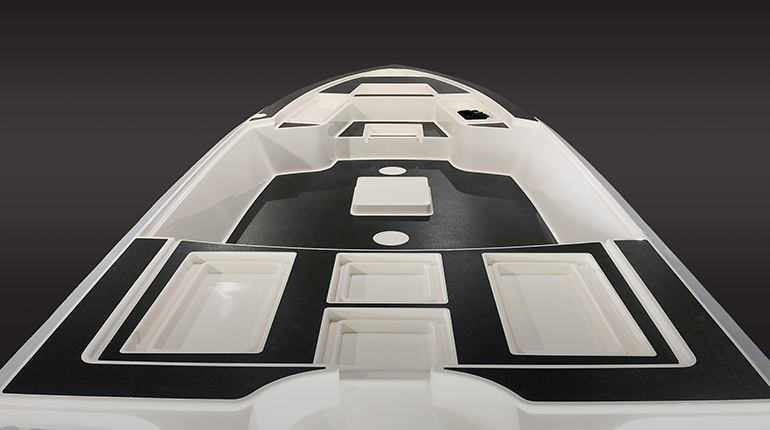 Case Study Trennmittel für Composites Boot-Herstellung