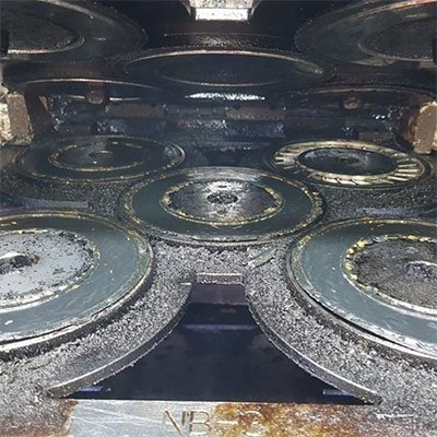 Abrasive Material Buildup